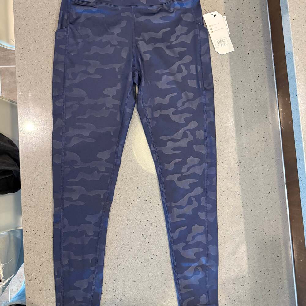 BSP Better Sports Performance Women's Camouflage Dots High Waisted 7/8 Leggings